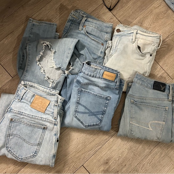 American Eagle Outfitters Denim - 5 PAIRS OF JEANS